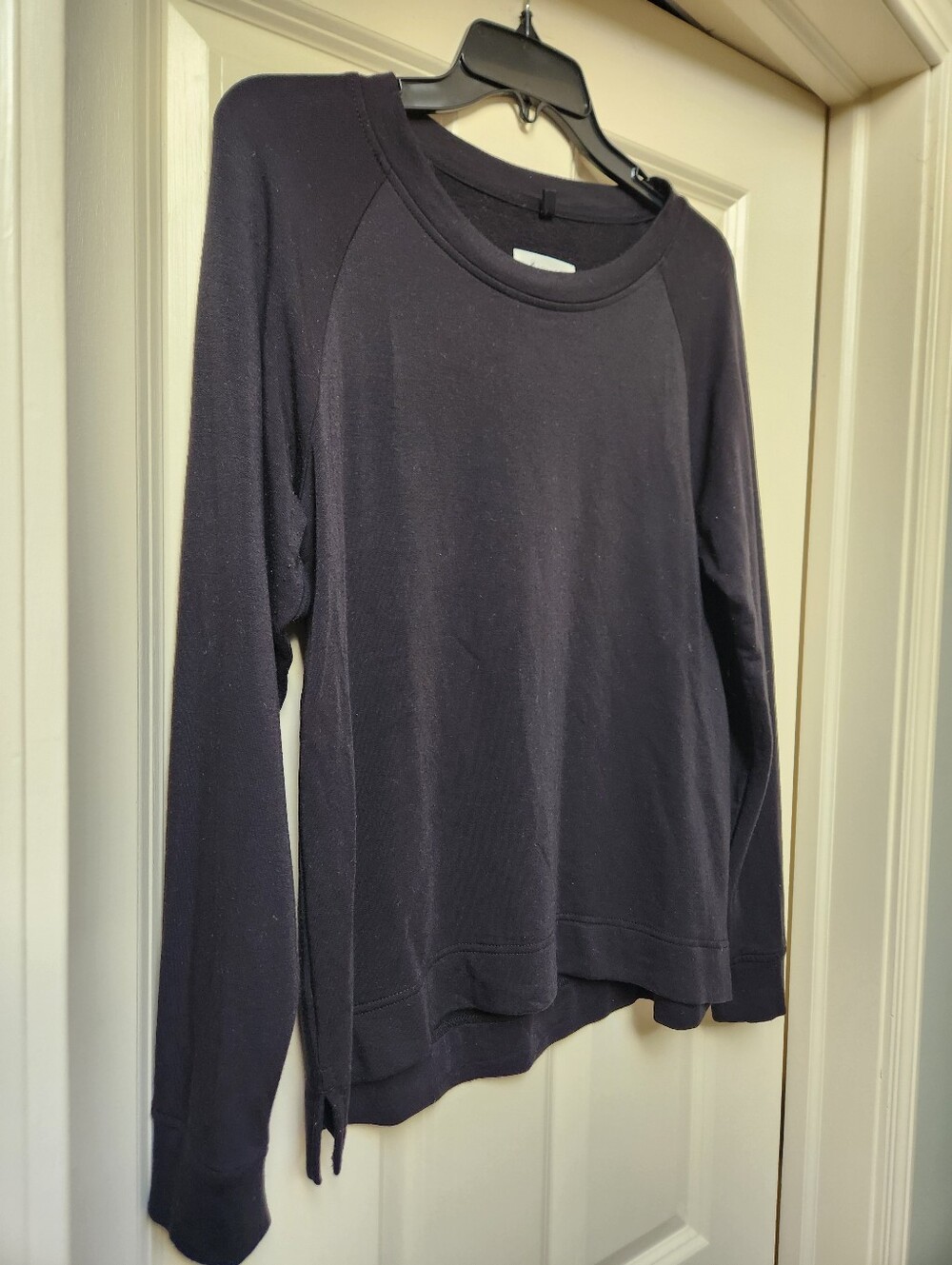 Lou & Grey By Loft Black Long-Sleeve Lightweight Pullover, Size Small - Picture 3 of 9